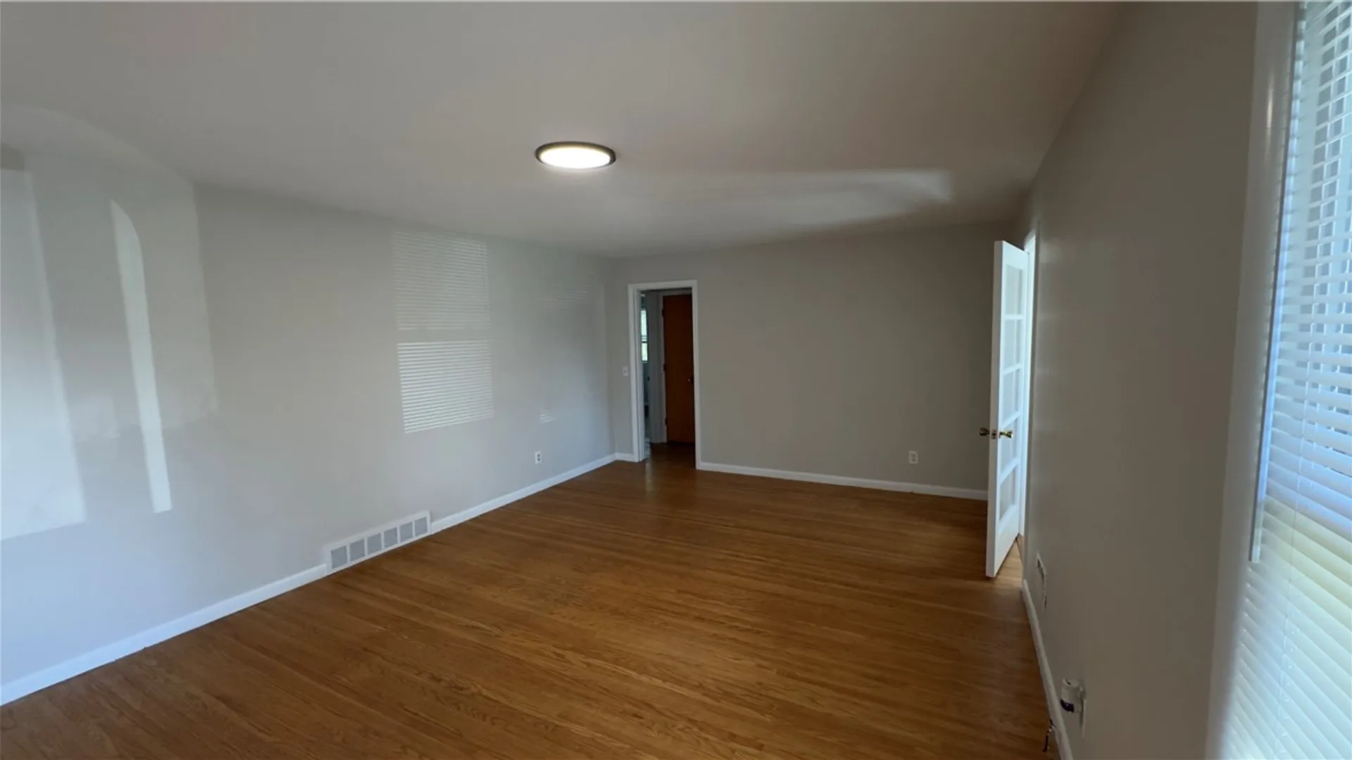 Property at 5360 Ridge Road, Parma, NY 14559 15