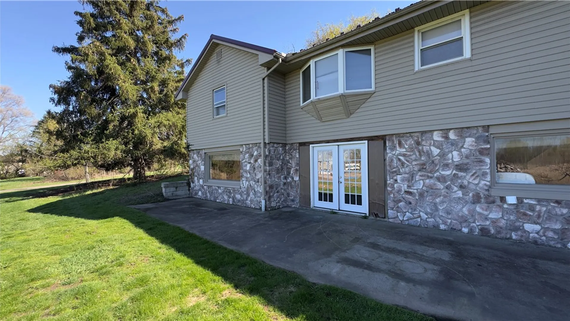 Property at 5360 Ridge Road, Parma, NY 14559 28