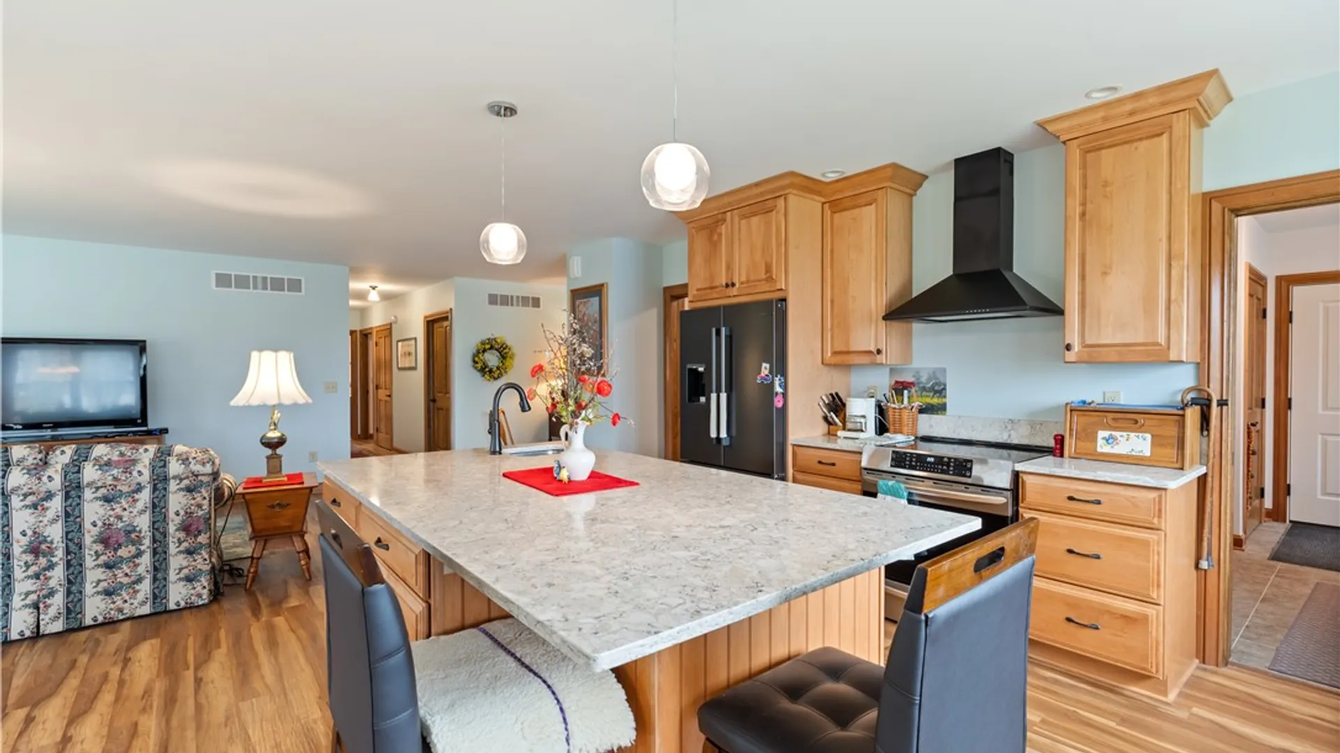 Property at 6568 Florence Ln, Livonia, NY 14487 2