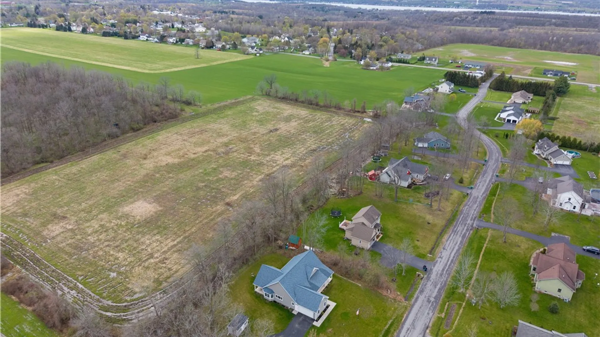 Property at 6568 Florence Ln, Livonia, NY 14487 49