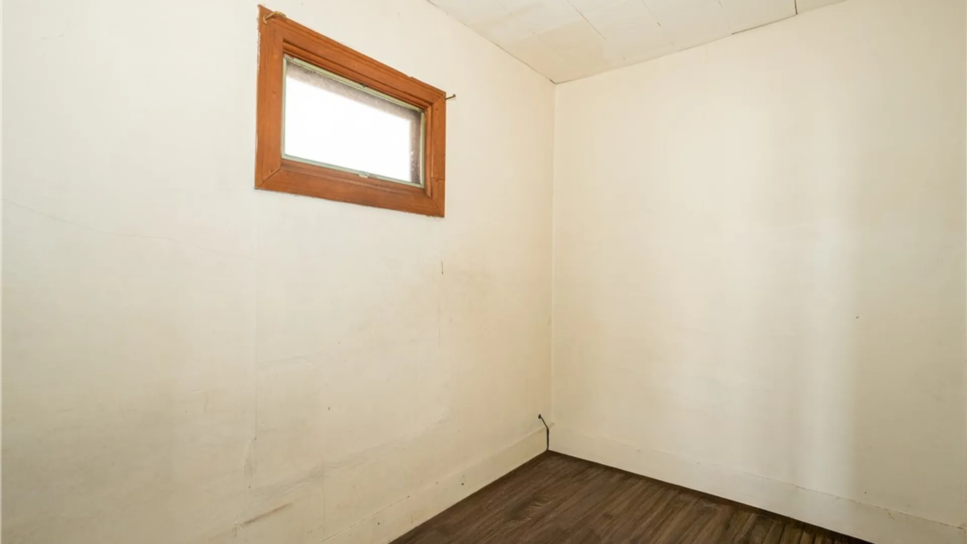 Property at 884 Eagle Street, Buffalo, NY 14210 22