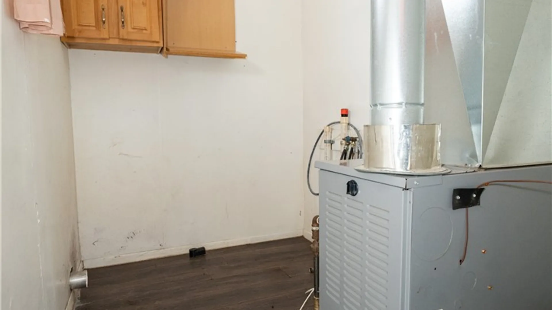 Property at 884 Eagle Street, Buffalo, NY 14210 24