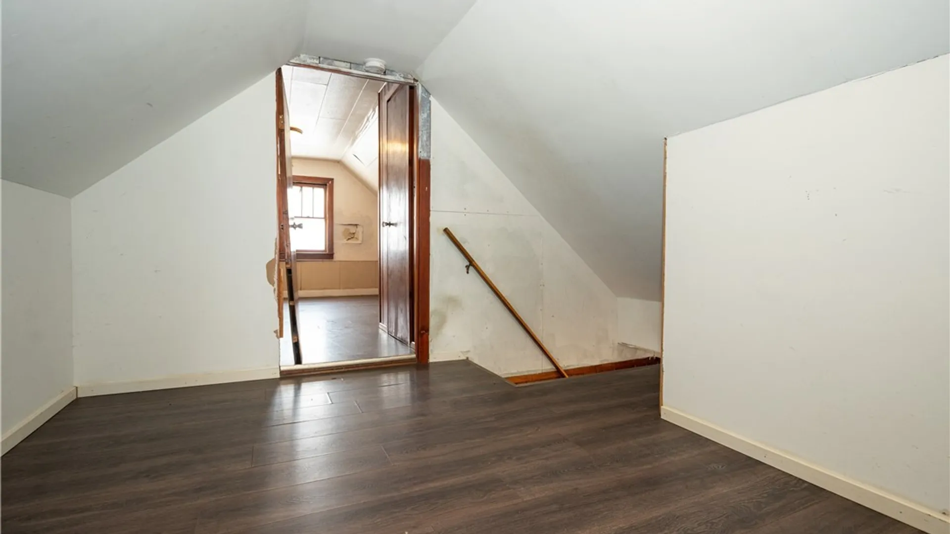 Property at 884 Eagle Street, Buffalo, NY 14210 27