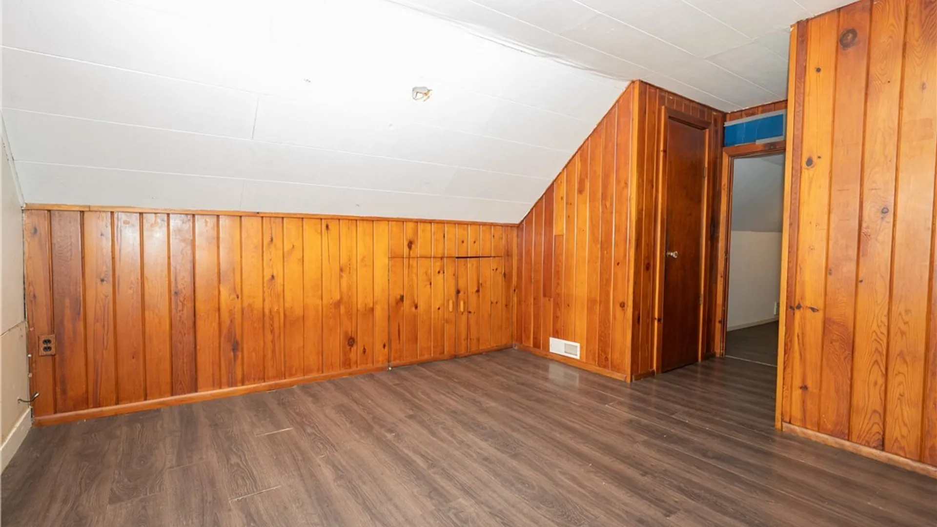 Property at 884 Eagle Street, Buffalo, NY 14210 35