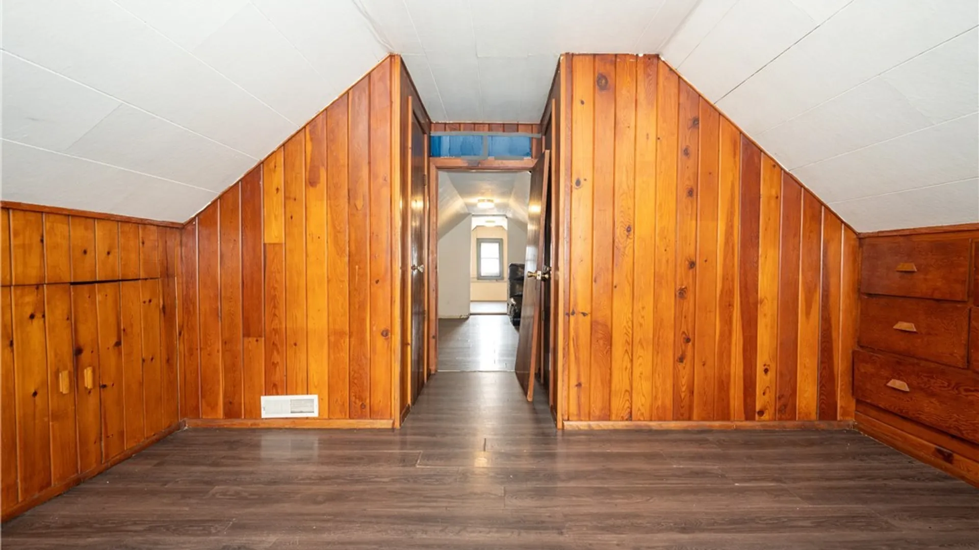 Property at 884 Eagle Street, Buffalo, NY 14210 37