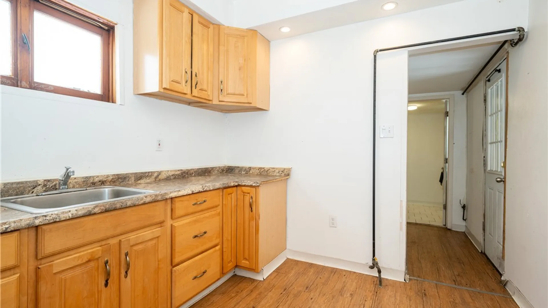 Property at 884 Eagle Street, Buffalo, NY 14210 7