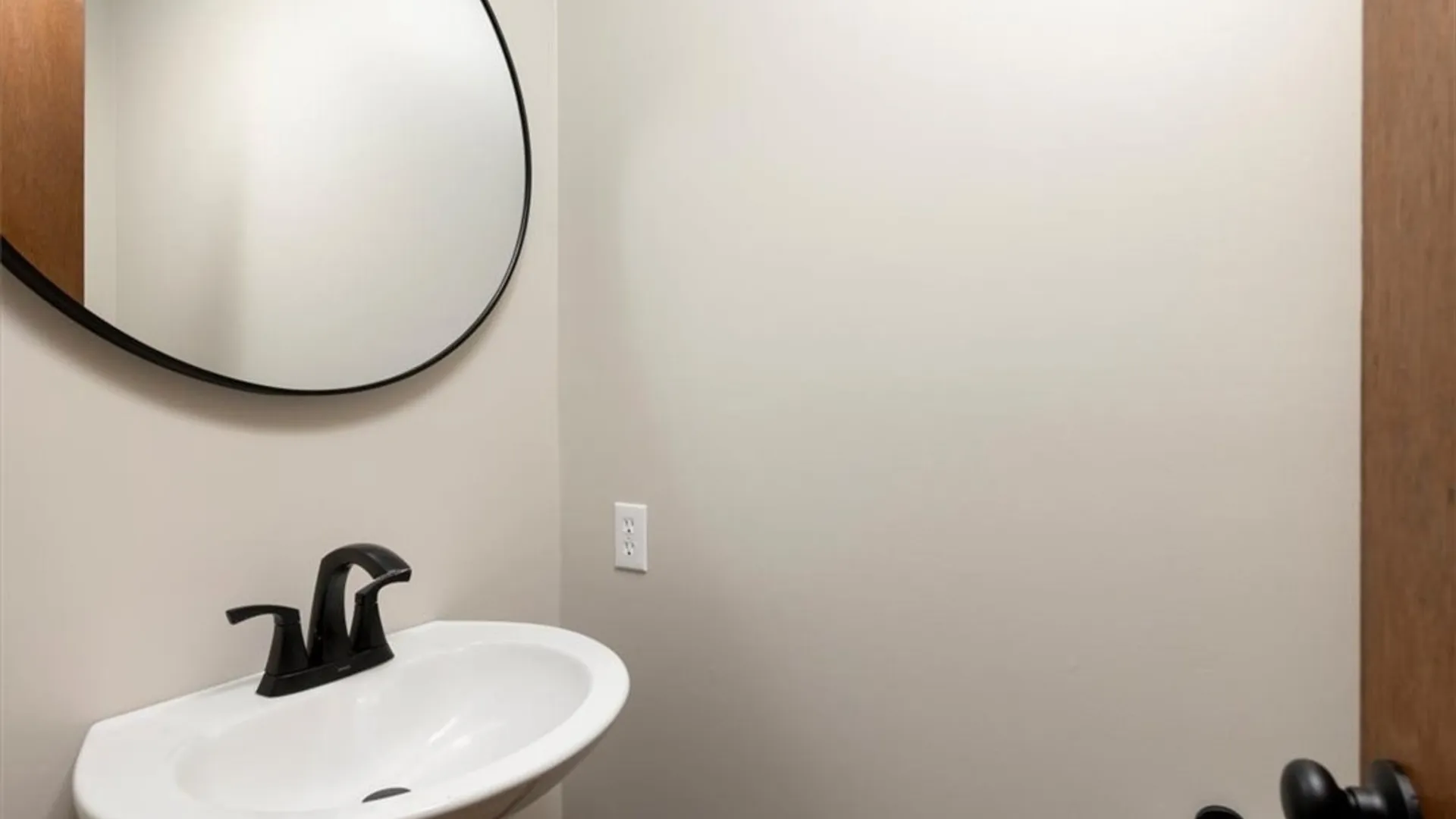 Property at 60 Heiler Drive, Aurora, NY 14052 19