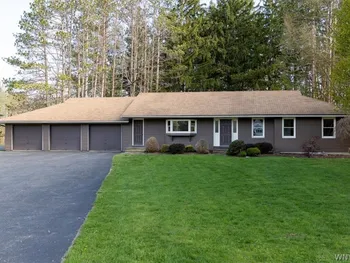 Property at 60 Heiler Drive, Aurora, NY 14052