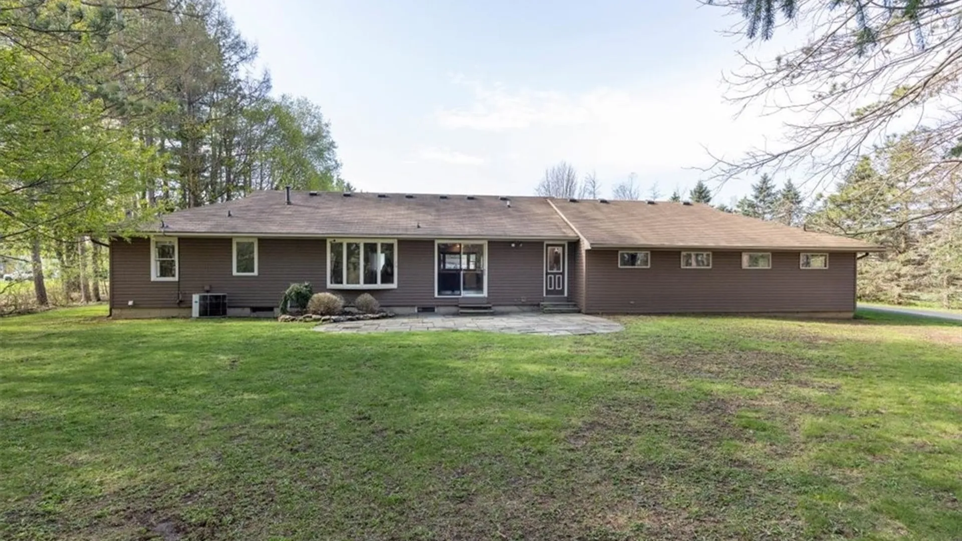 Property at 60 Heiler Drive, Aurora, NY 14052 20