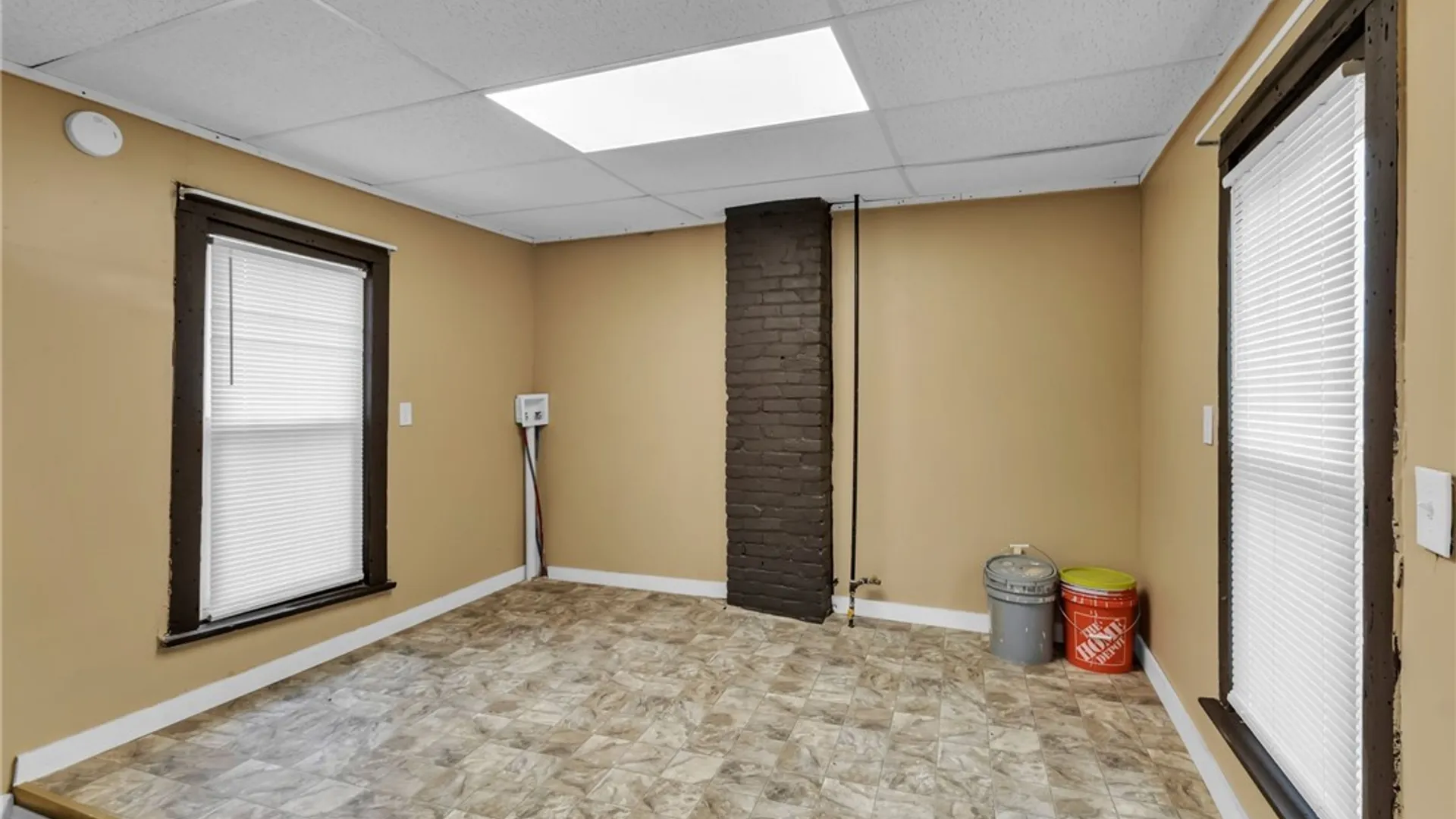 Property at 85 Hamburg Street, Buffalo, NY 14204 28