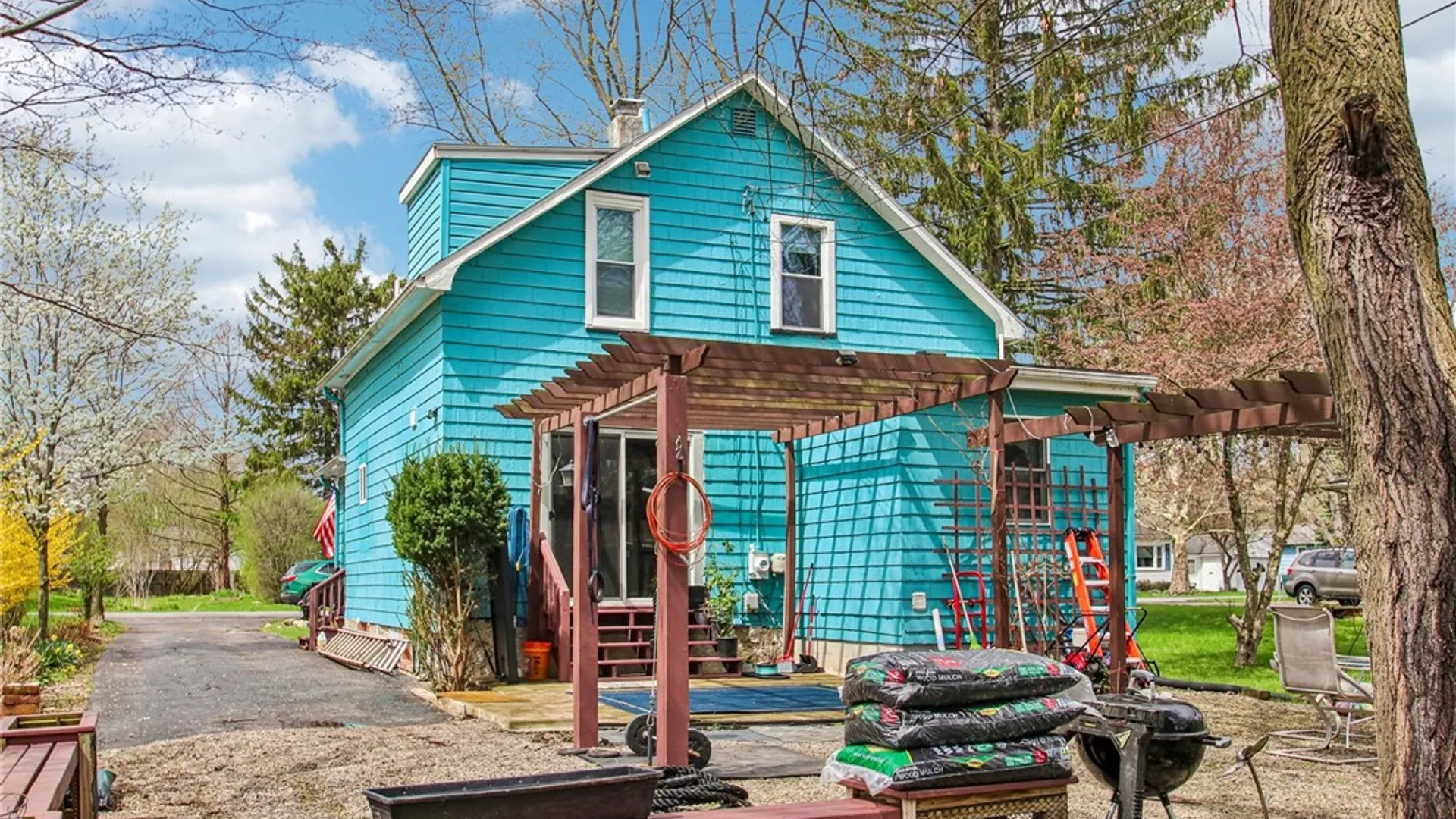 Property at 312 Howland Avenue, Brighton, NY 14620 25