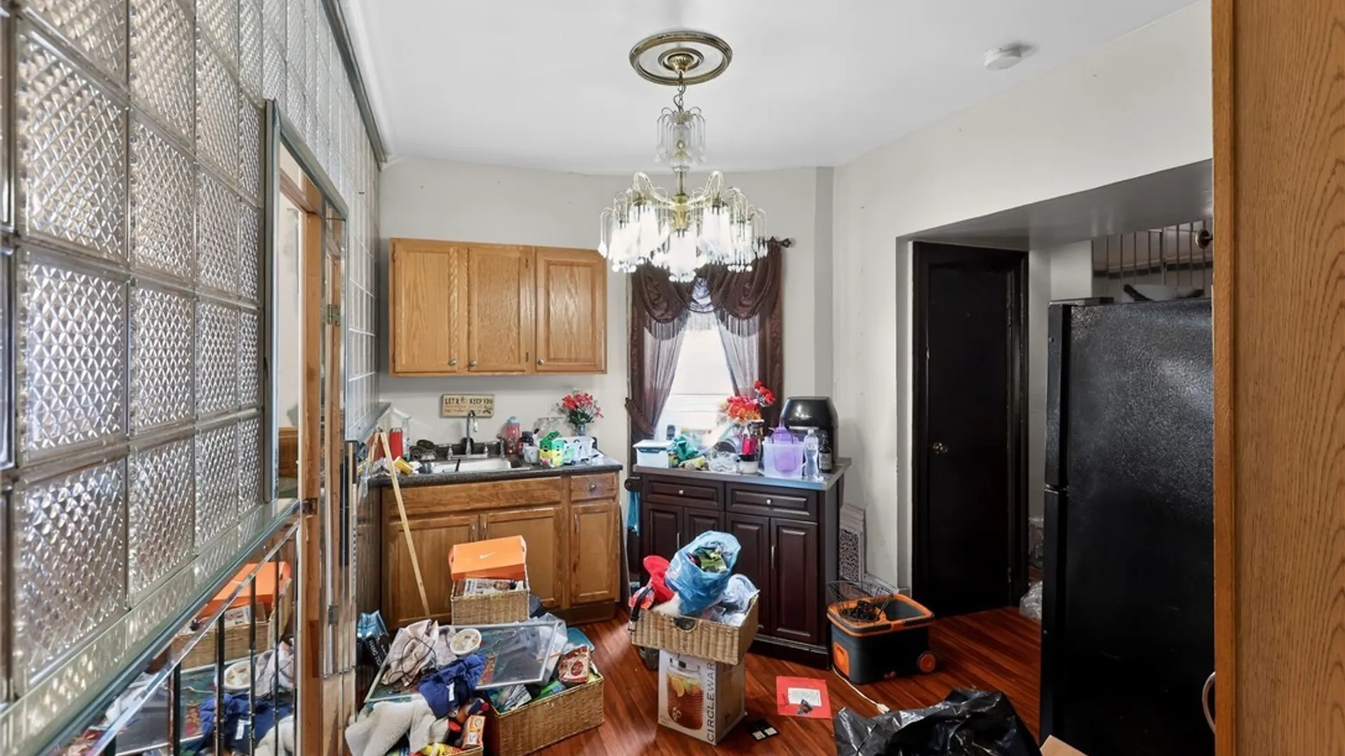 Property at 511 Linwood Avenue, Buffalo, NY 14209 17