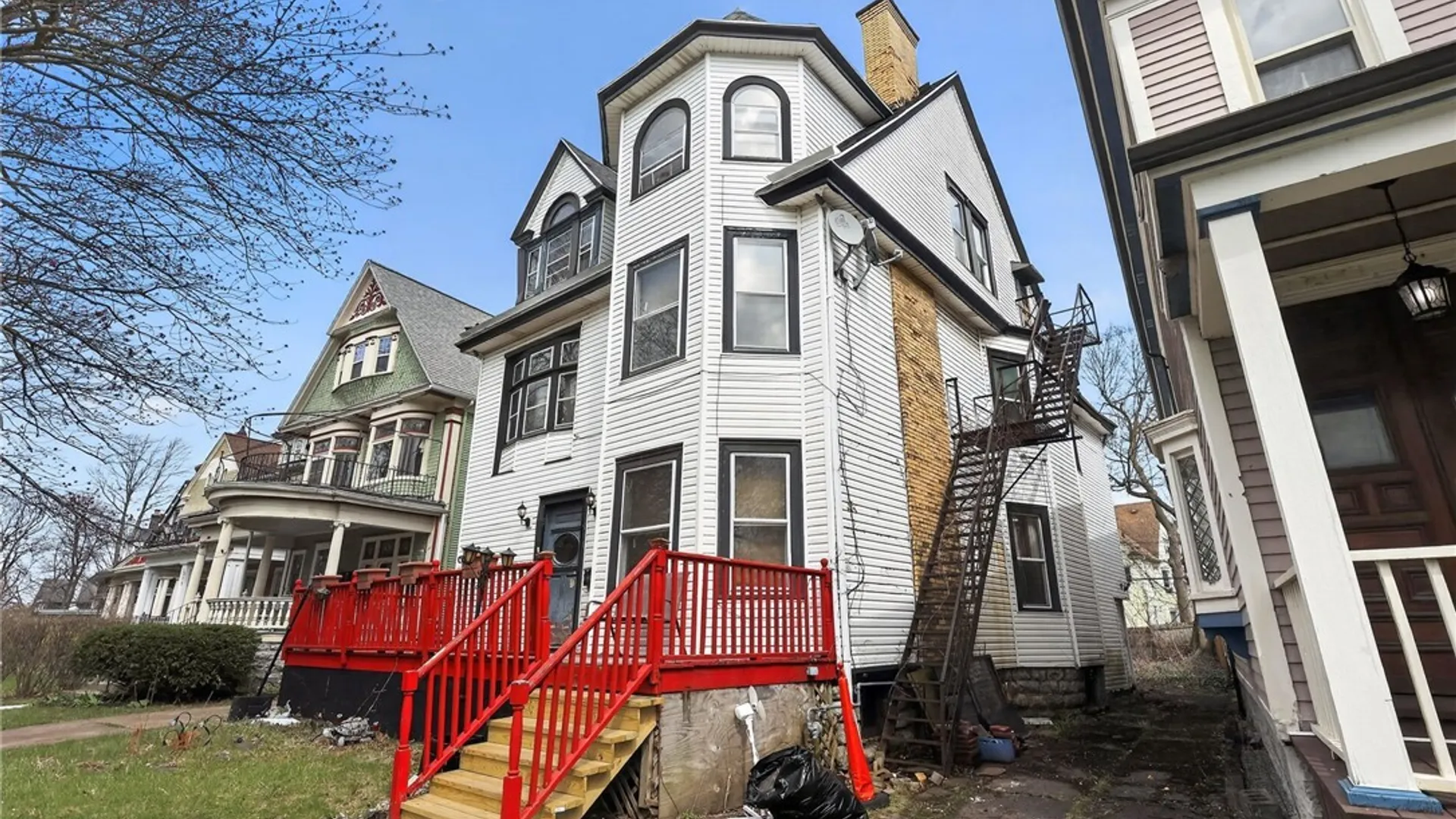 Property at 511 Linwood Avenue, Buffalo, NY 14209 2