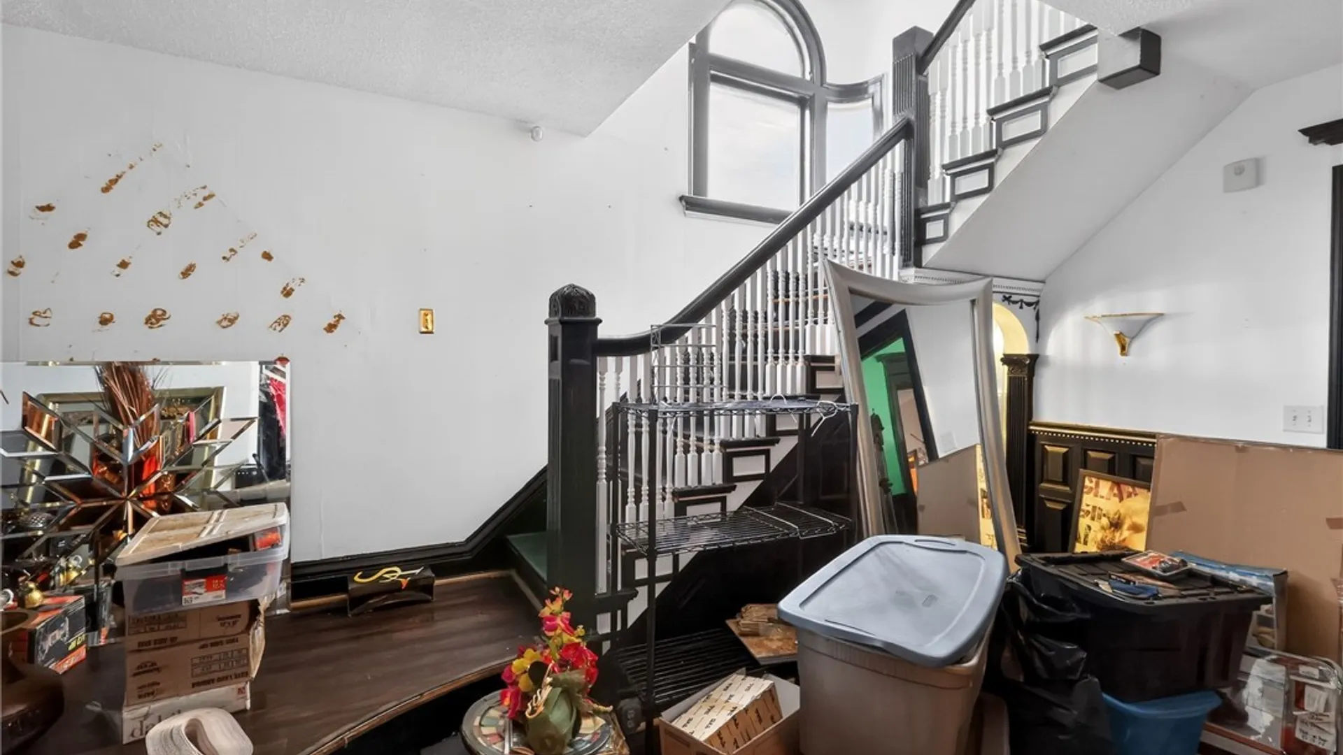 Property at 511 Linwood Avenue, Buffalo, NY 14209 26
