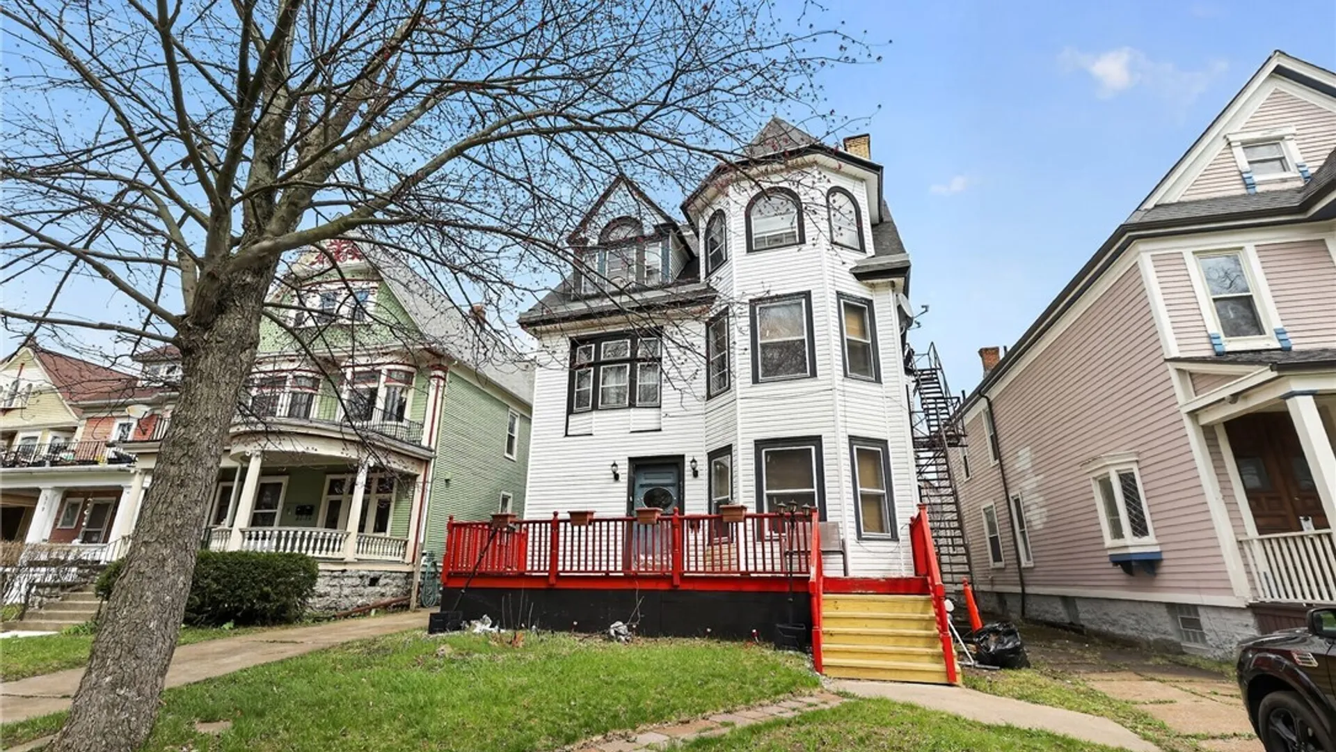 Property at 511 Linwood Avenue, Buffalo, NY 14209 3