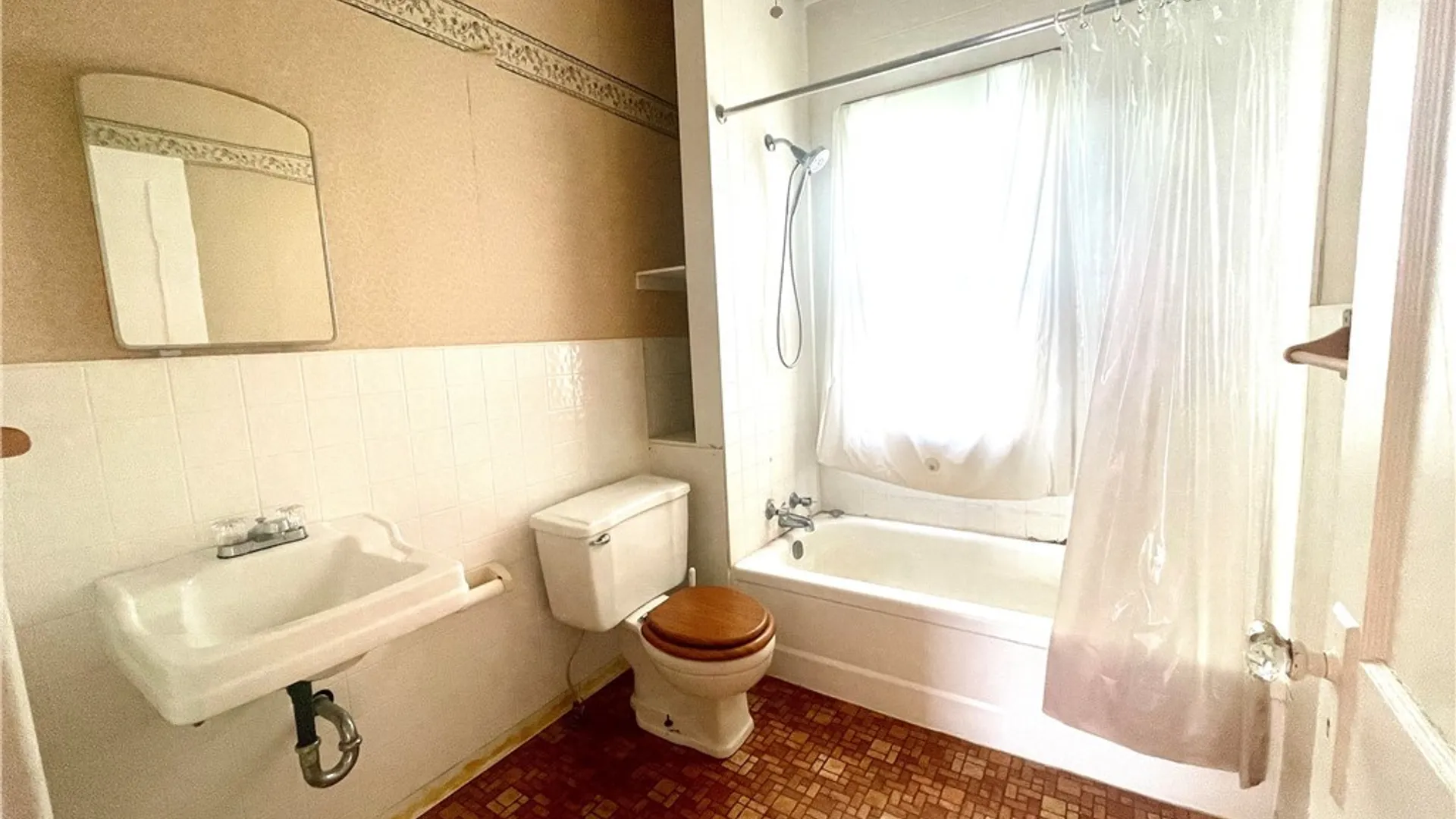 Property at 75 Harding Road, Buffalo, NY 14220 18