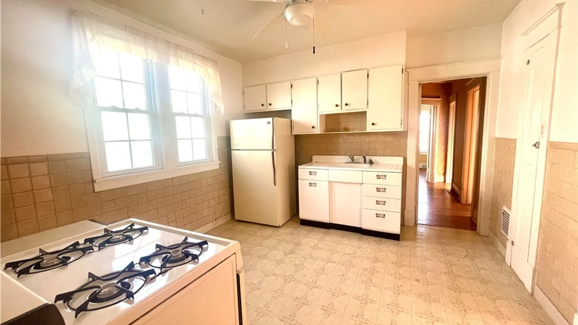 Property at 75 Harding Road, Buffalo, NY 14220 19