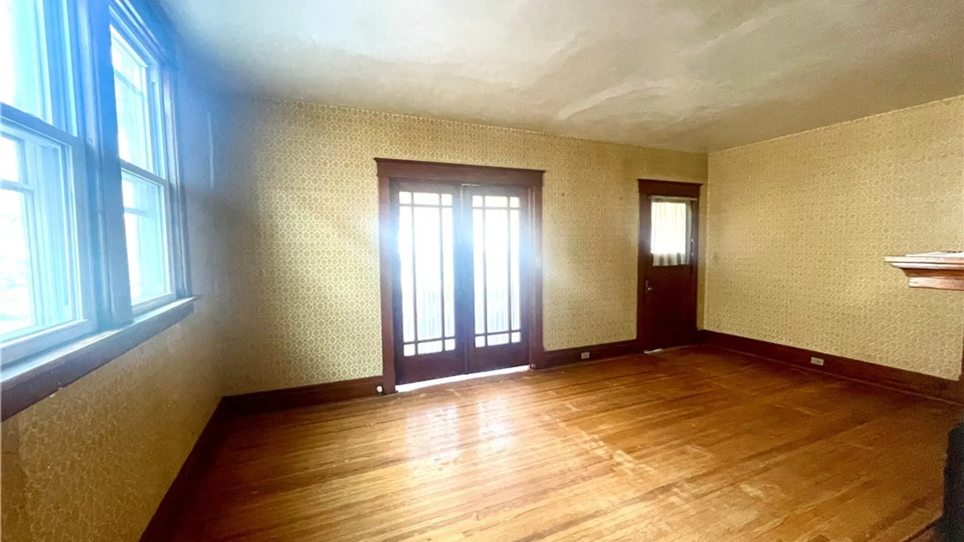 Property at 75 Harding Road, Buffalo, NY 14220 23