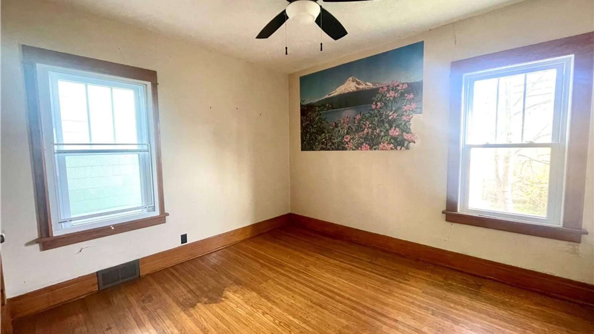 Property at 75 Harding Road, Buffalo, NY 14220 24