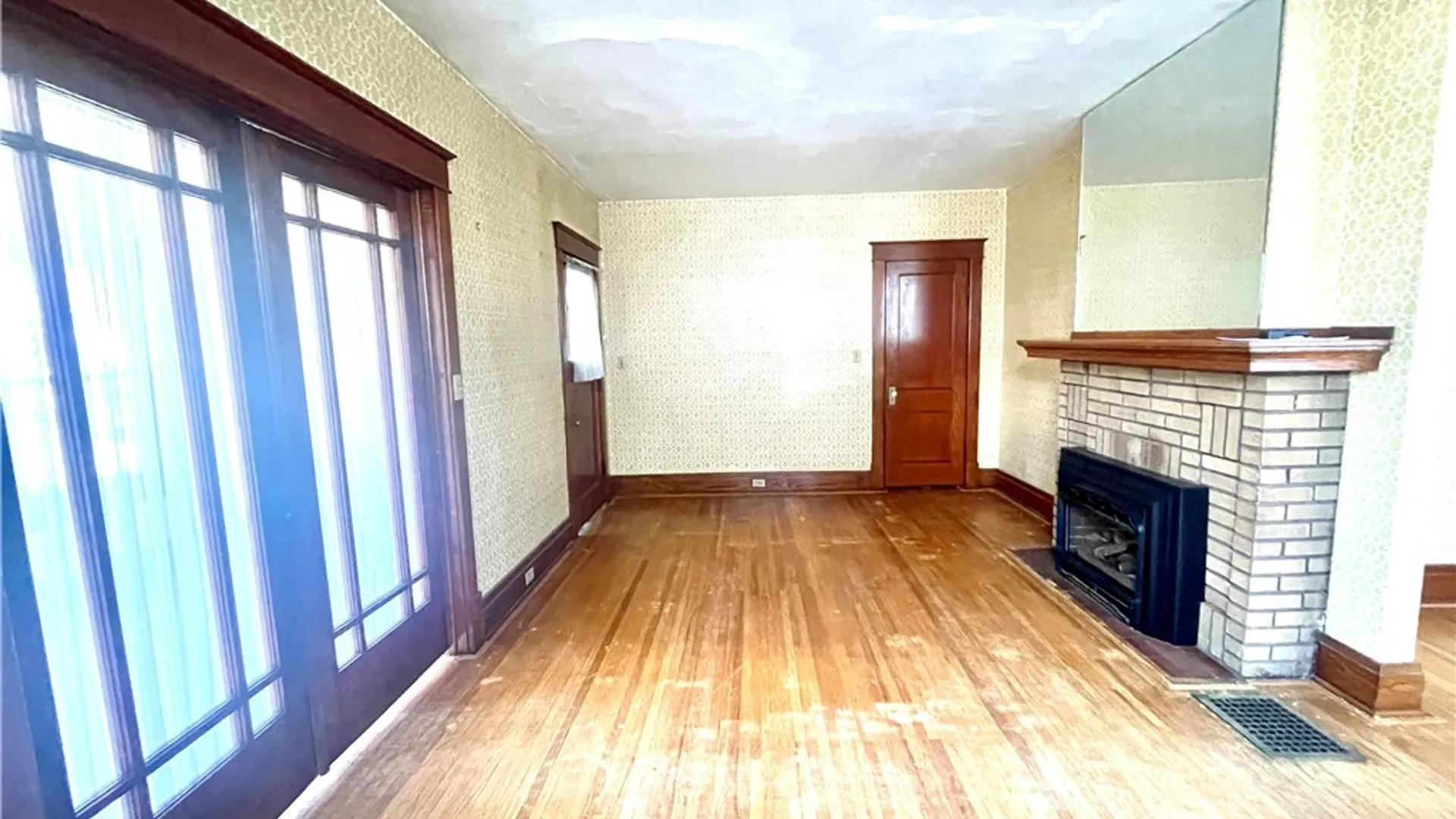 Property at 75 Harding Road, Buffalo, NY 14220 5