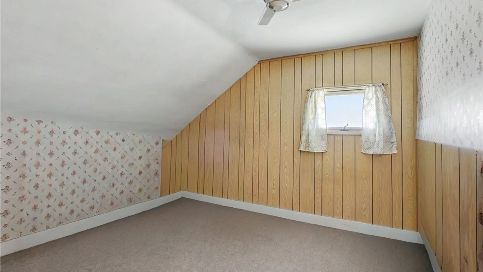 Property at 137 Jackson Avenue, Cheektowaga, NY 14212 19