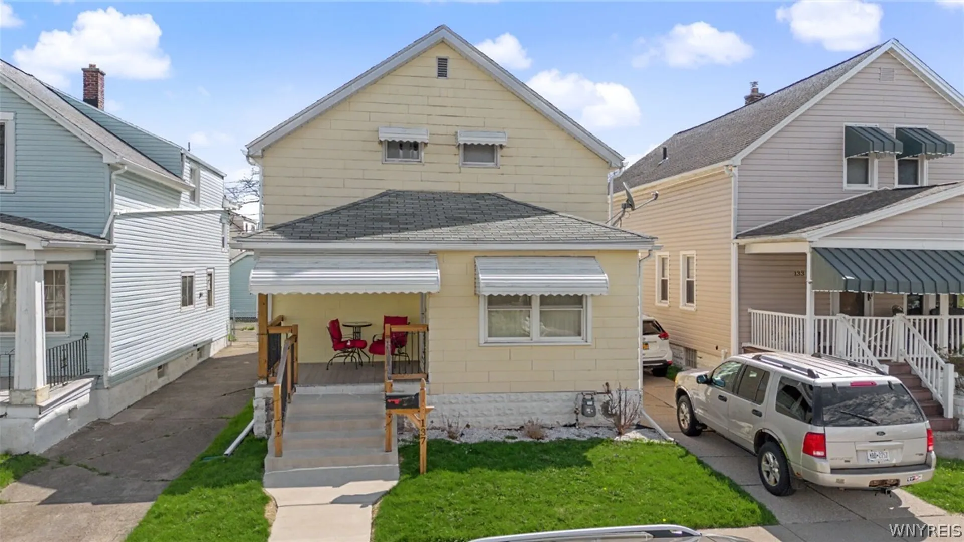 Property at 137 Jackson Avenue, Cheektowaga, NY 14212 24