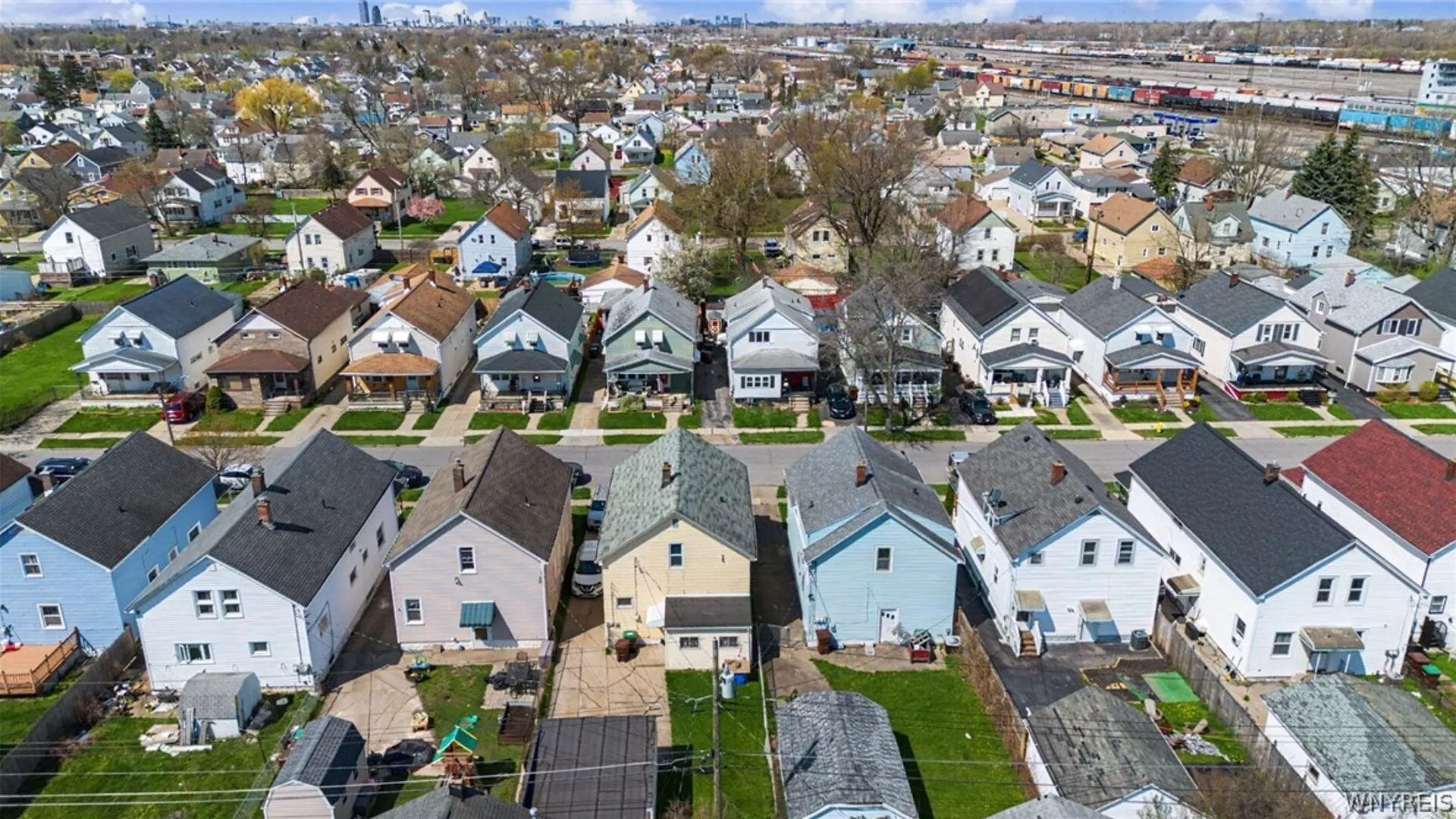 Property at 137 Jackson Avenue, Cheektowaga, NY 14212 27