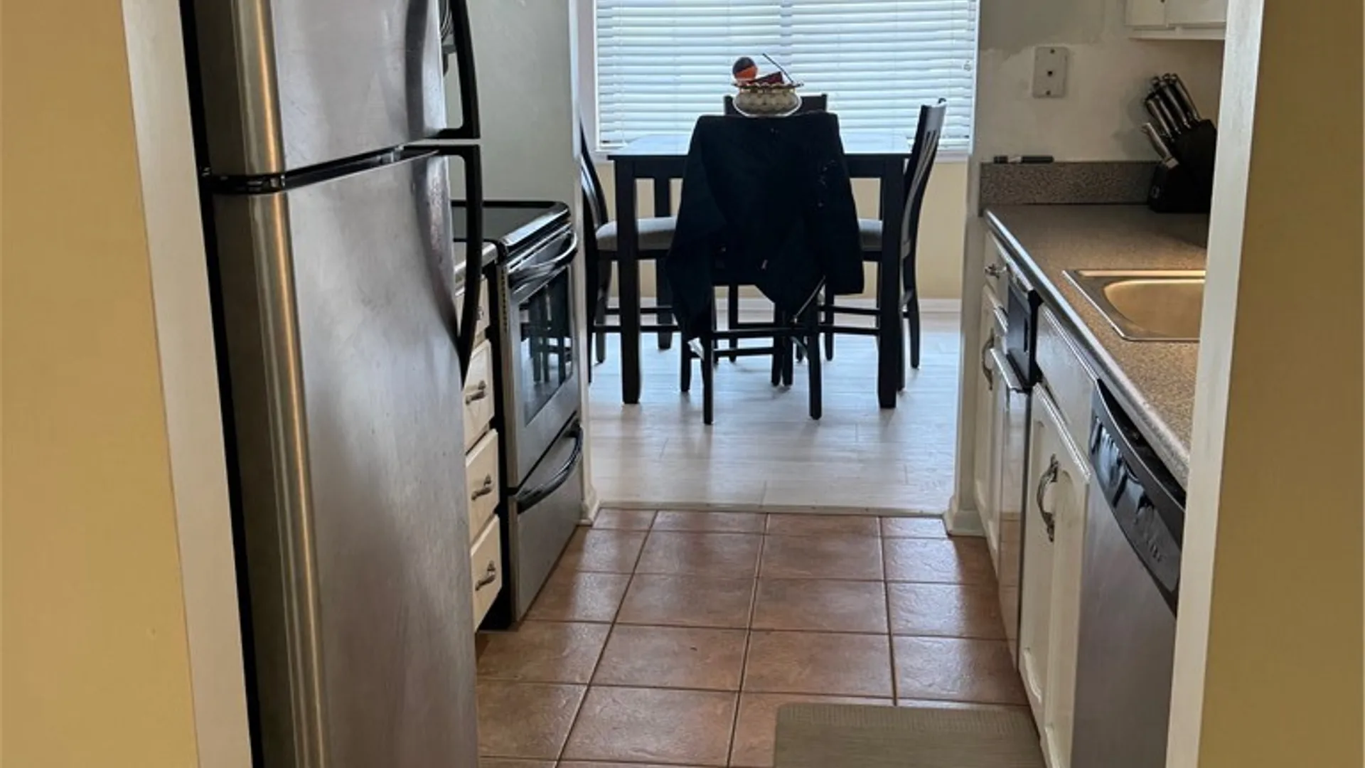 Property at 181 Bay Village Drive, Irondequoit, NY 14609 3