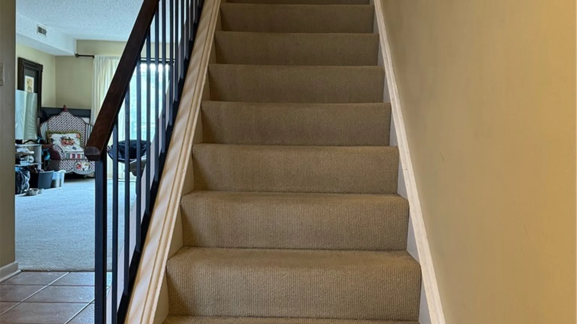 Property at 181 Bay Village Drive, Irondequoit, NY 14609 4