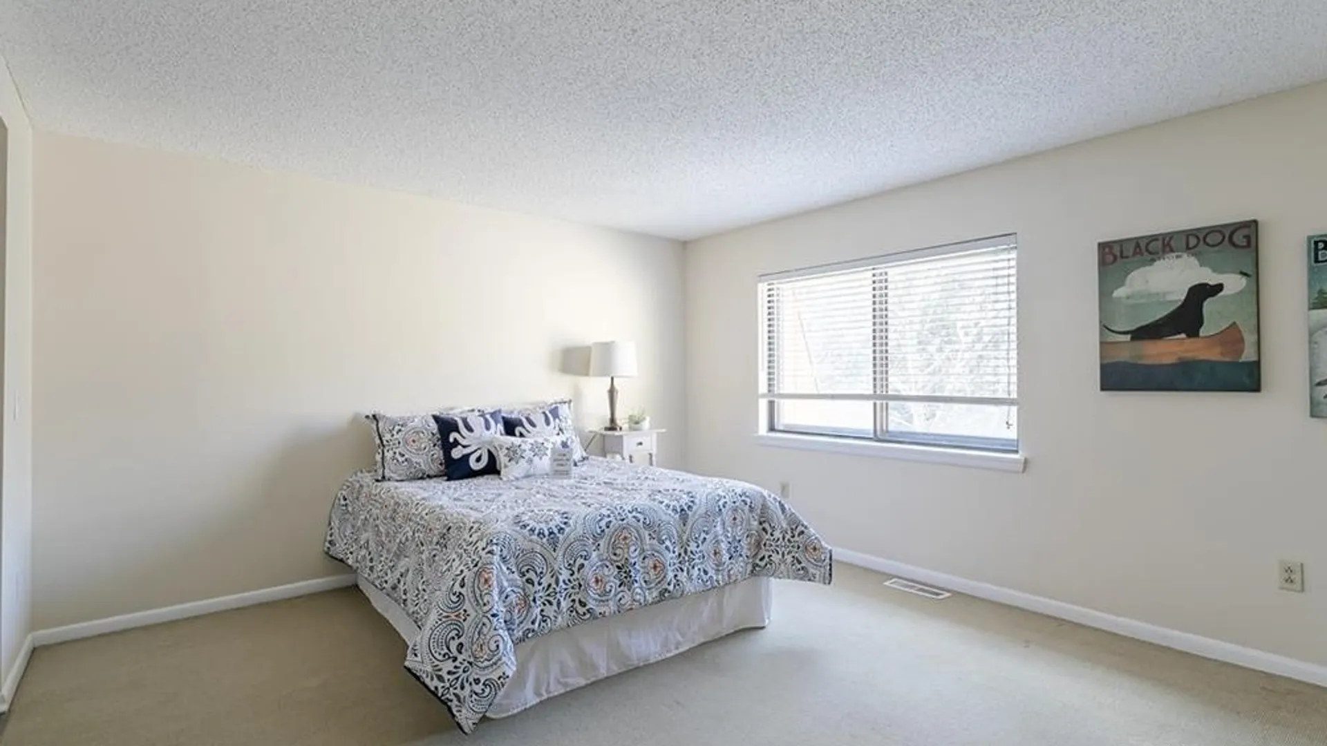 Property at 181 Bay Village Drive, Irondequoit, NY 14609 8