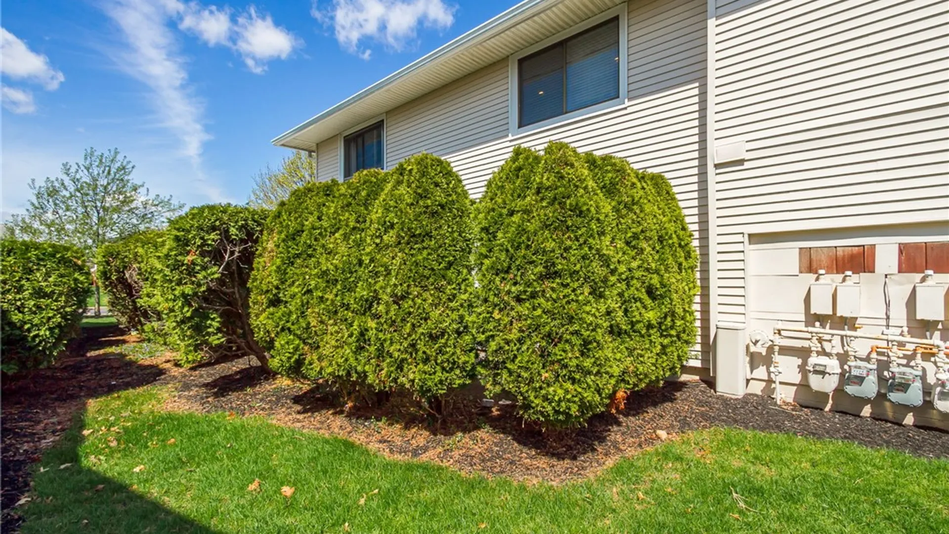 Property at 644 Eastbrooke Lane, Brighton, NY 14618 19