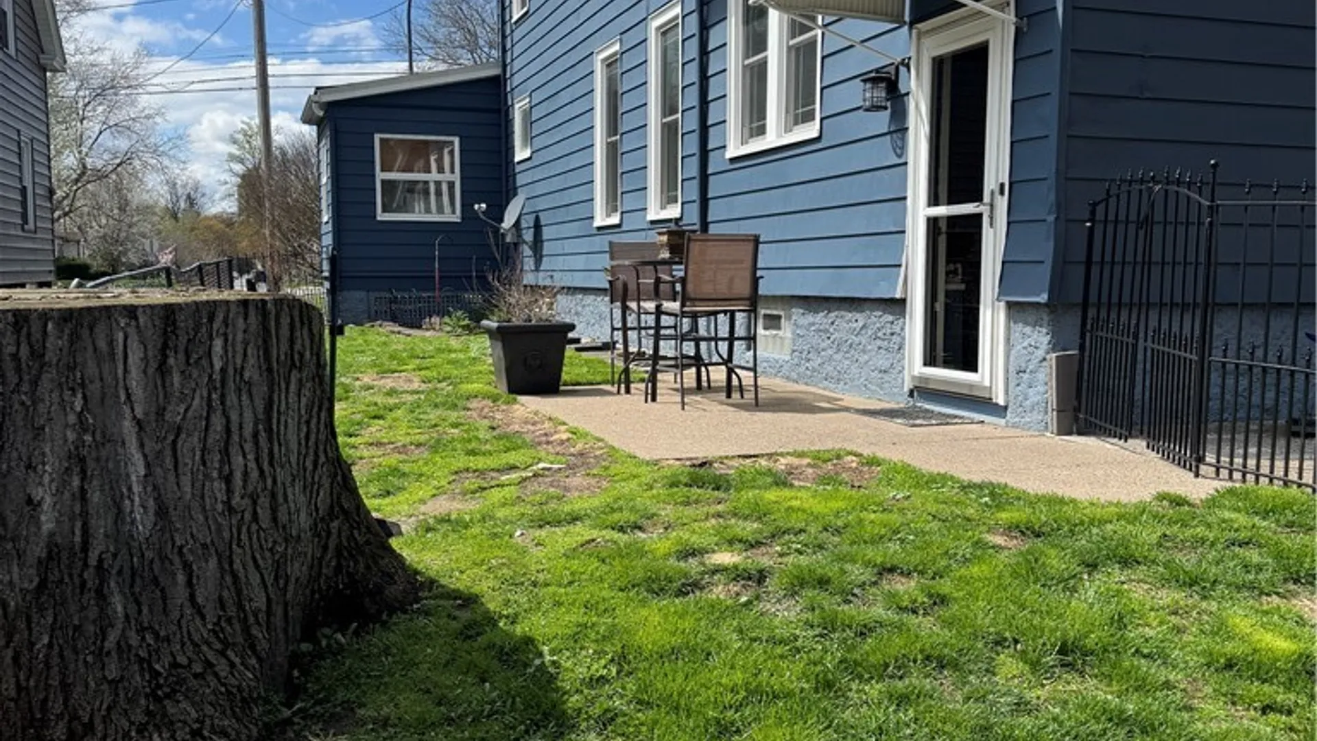 Property at 2570 Saint Paul Blvd, Irondequoit, NY 14617 10