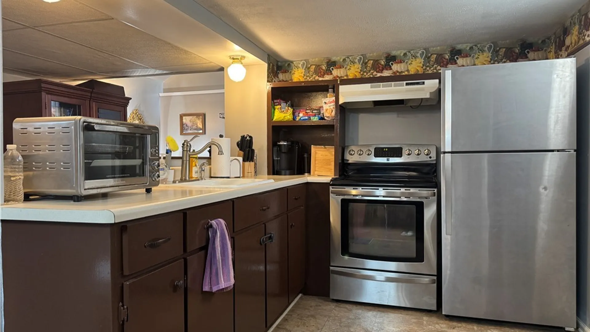 Property at 2570 Saint Paul Blvd, Irondequoit, NY 14617 43