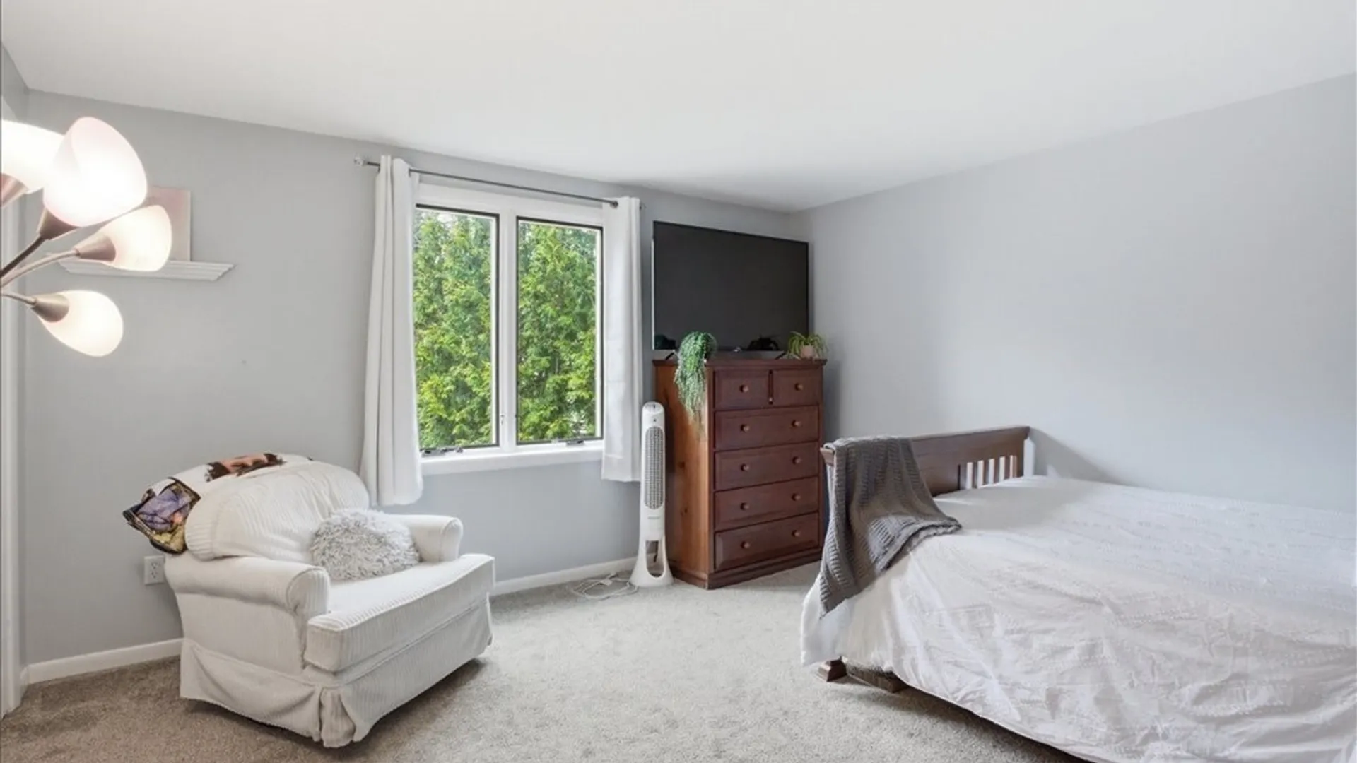 Property at 73 Greencastle Lane, Amherst, NY 14221 28