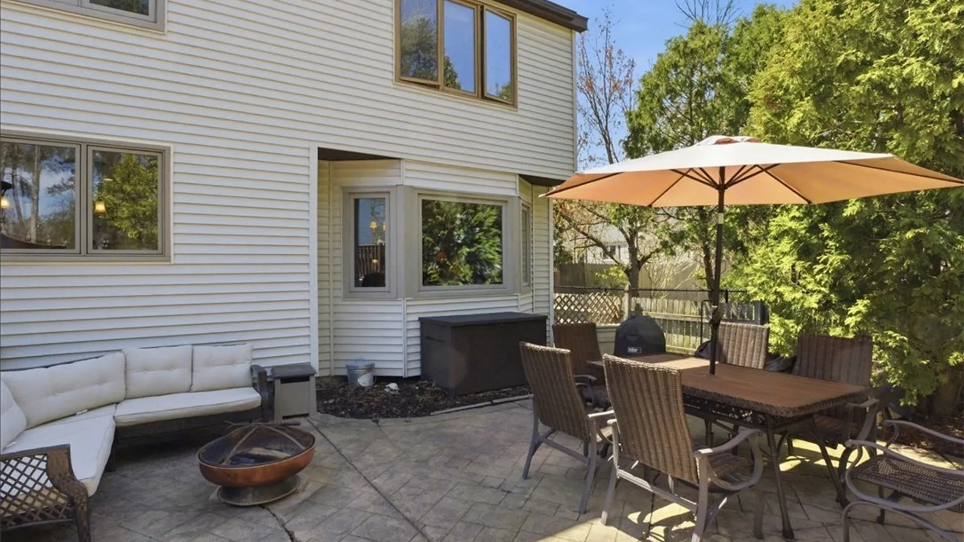 Property at 73 Greencastle Lane, Amherst, NY 14221 36