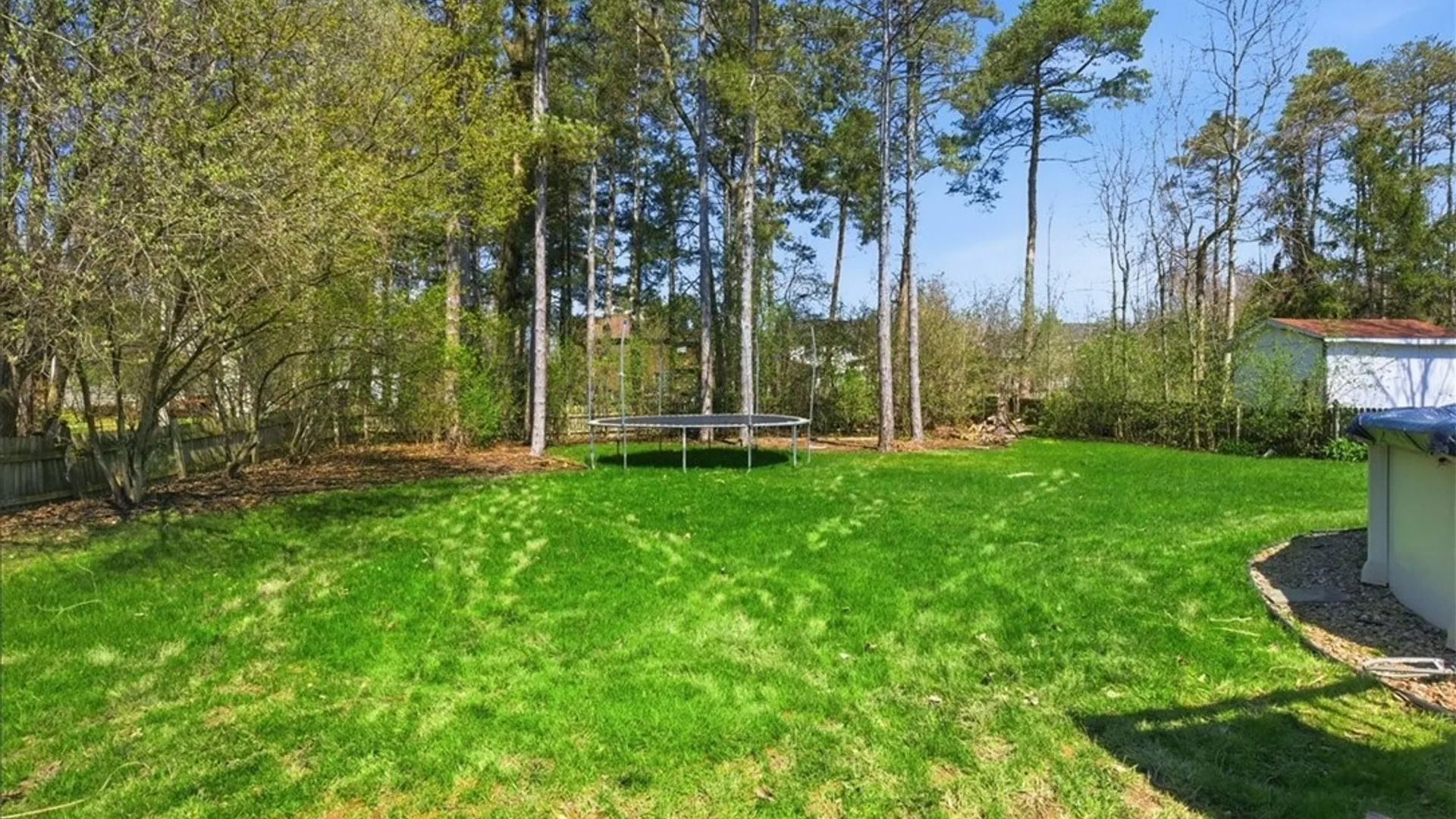 Property at 73 Greencastle Lane, Amherst, NY 14221 41