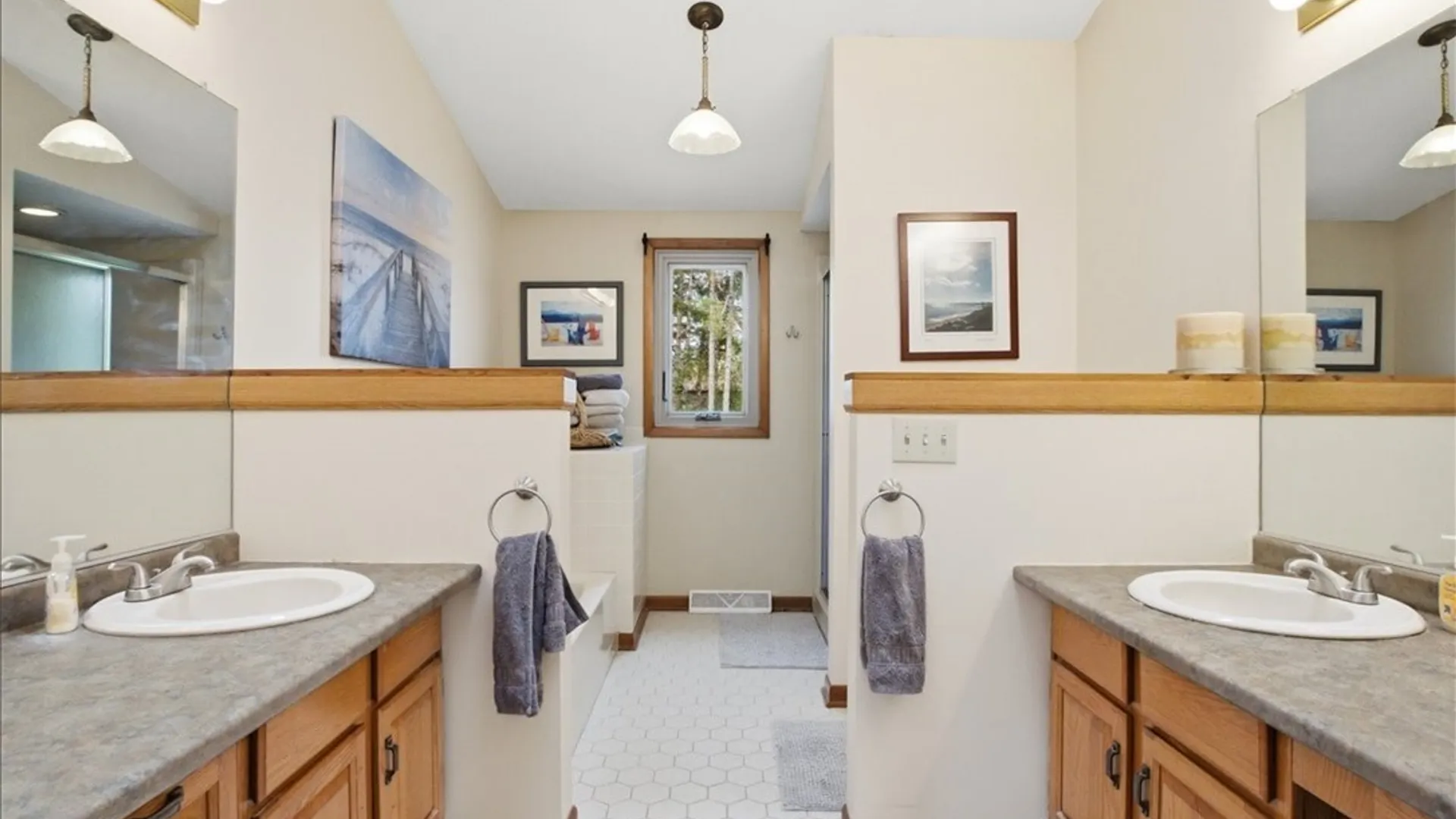 Property at 73 Greencastle Lane, Amherst, NY 14221 6