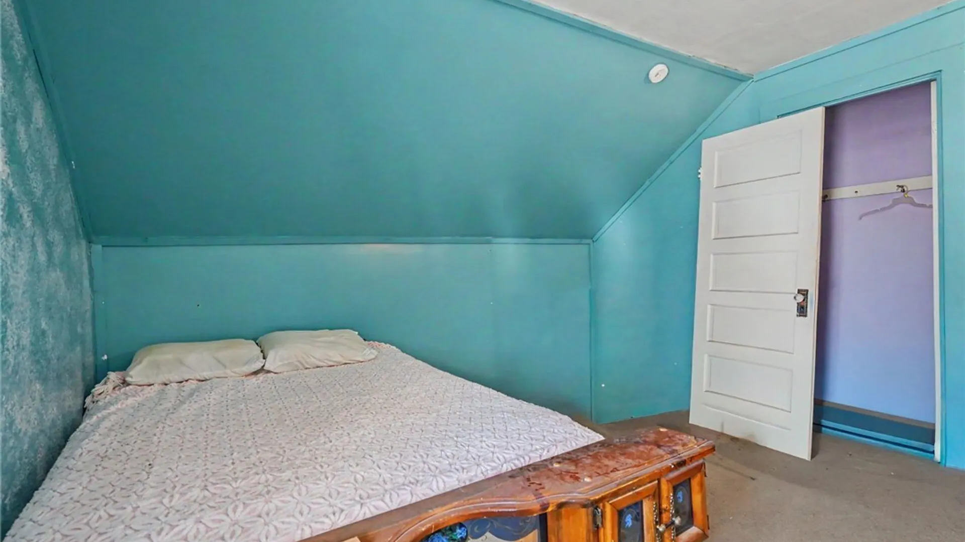 Property at 138 Jackson Avenue, Cheektowaga, NY 14212 20