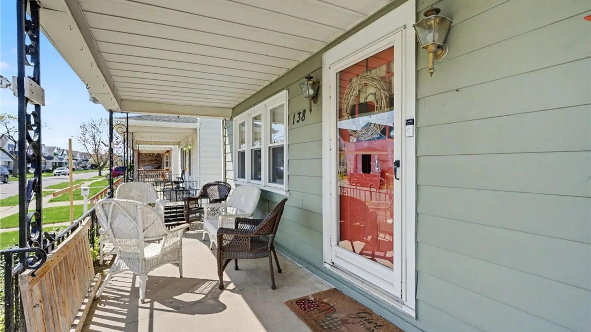 Property at 138 Jackson Avenue, Cheektowaga, NY 14212 4