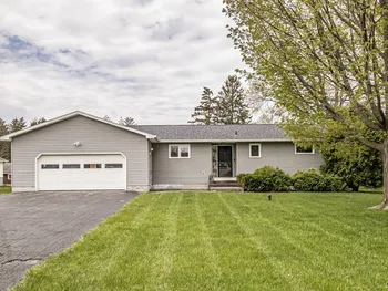 Property at 403 Stillwell Circle, DeWitt, NY 13057