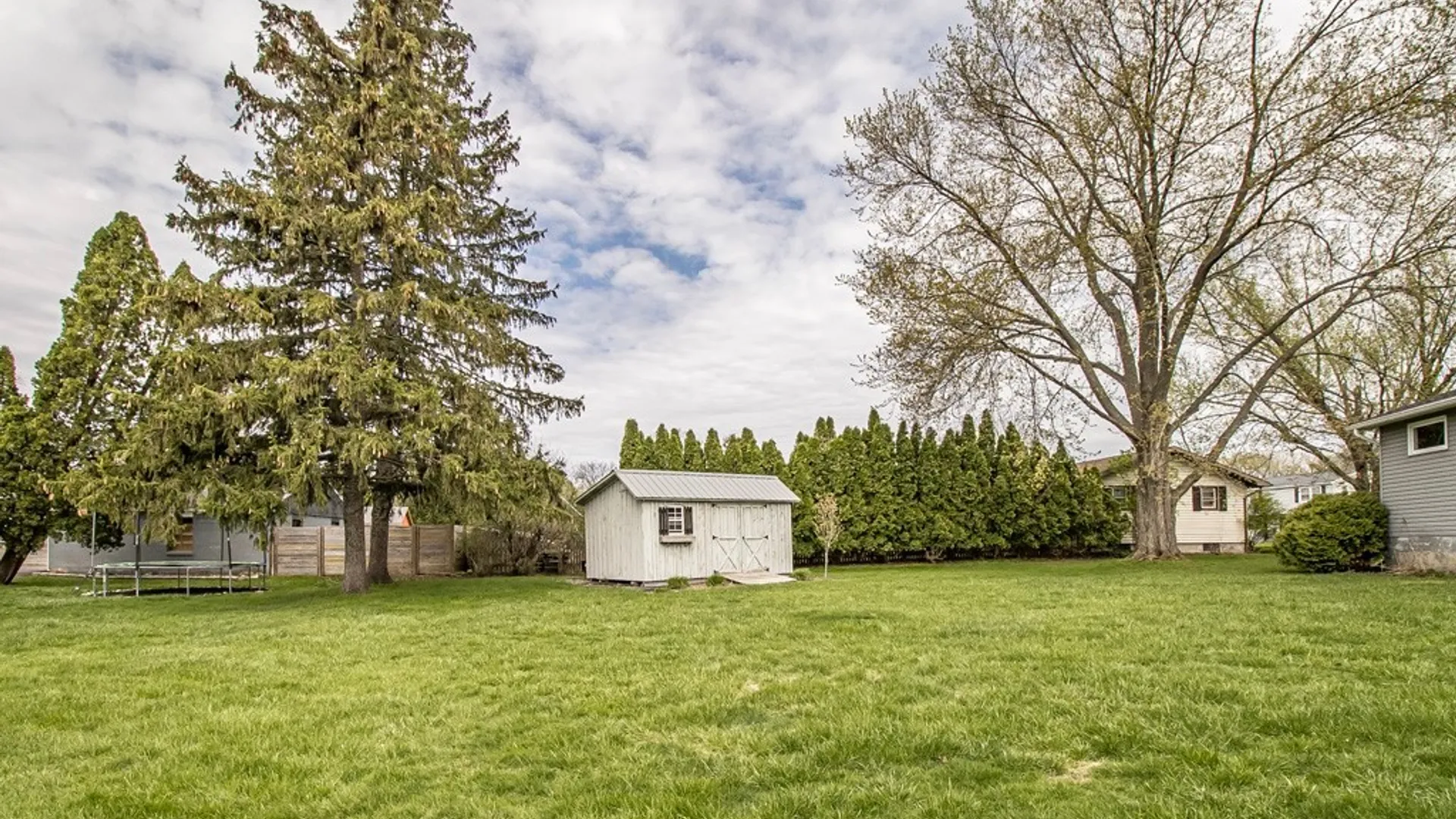 Property at 403 Stillwell Circle, DeWitt, NY 13057 6