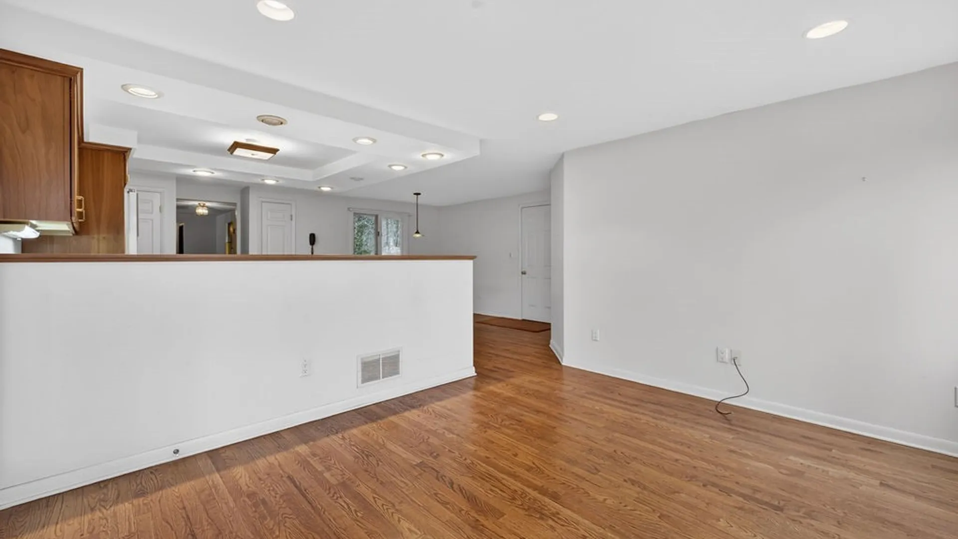 Property at 4285 Balcomb Mill Circle, Onondaga, NY 13215 16