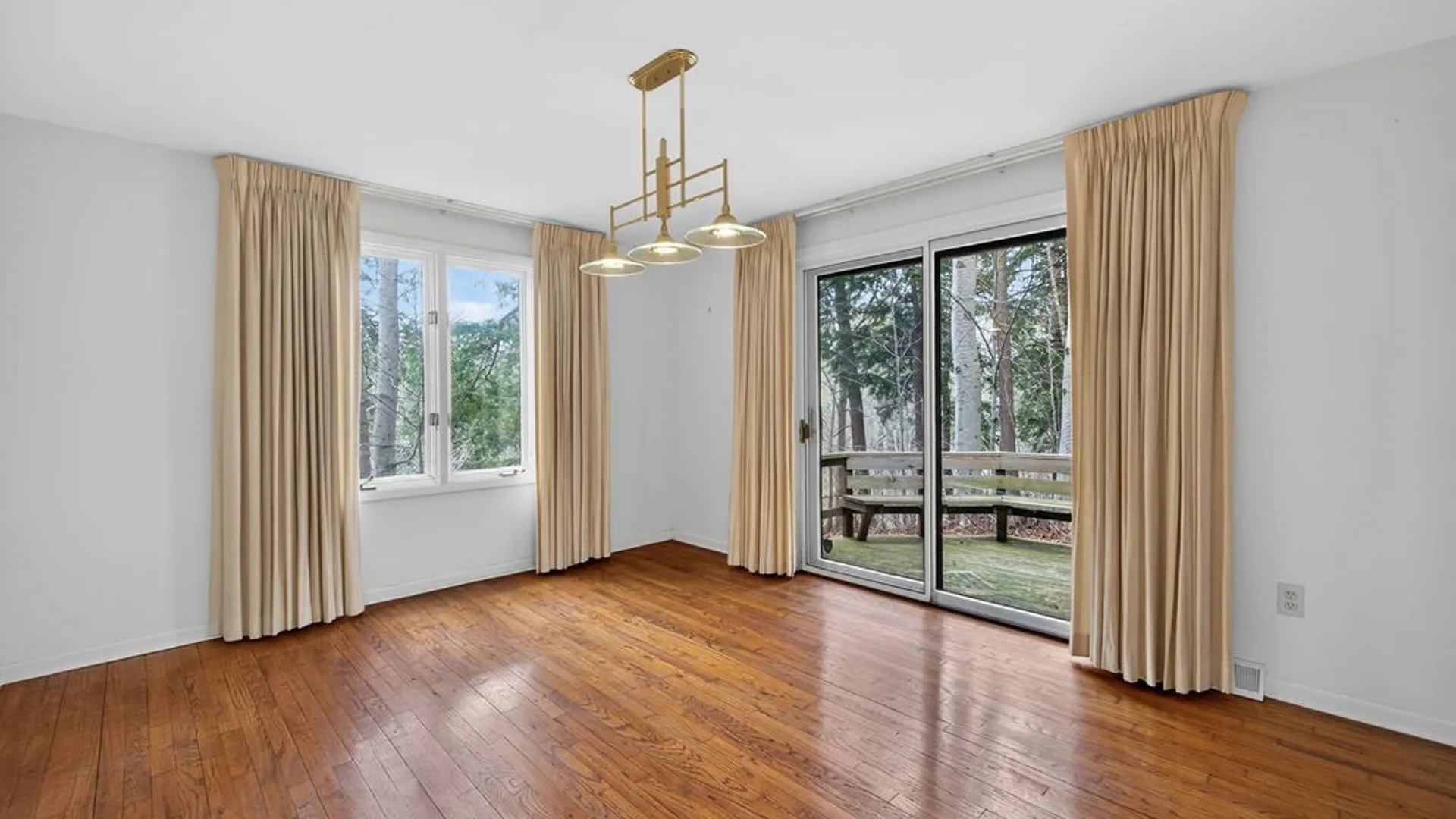 Property at 4285 Balcomb Mill Circle, Onondaga, NY 13215 18