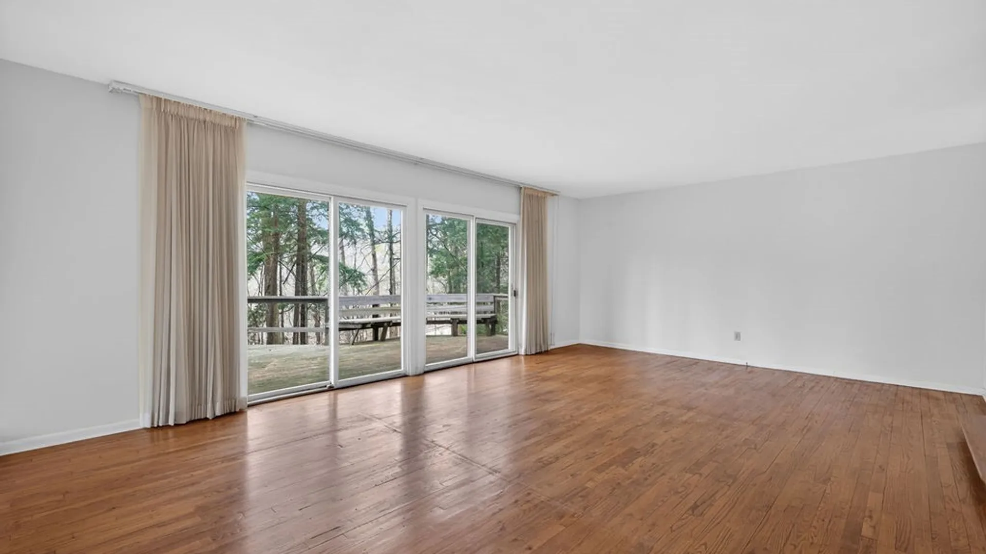 Property at 4285 Balcomb Mill Circle, Onondaga, NY 13215 23