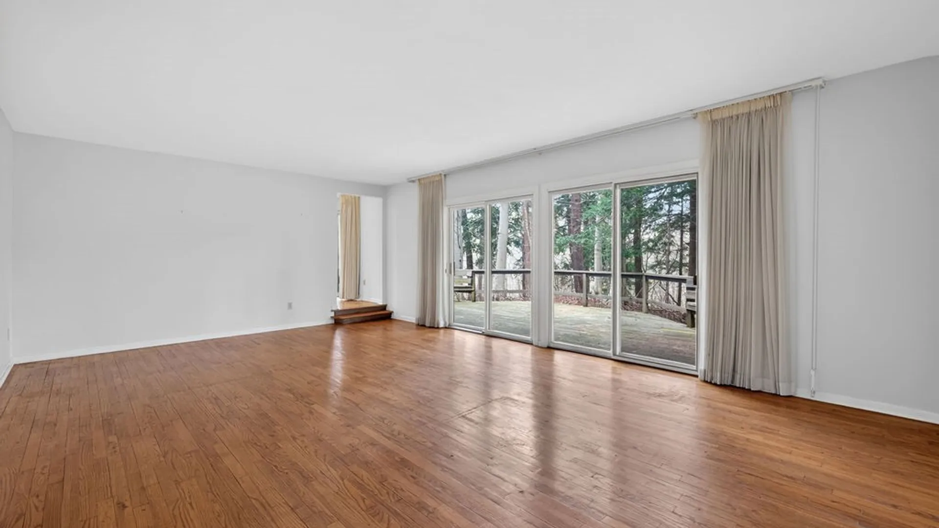 Property at 4285 Balcomb Mill Circle, Onondaga, NY 13215 24