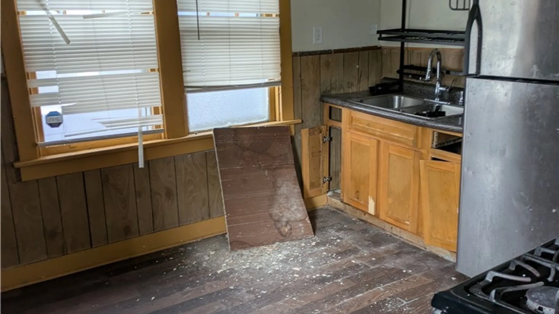 Property at 113 Elmer Avenue, Buffalo, NY 14215 6