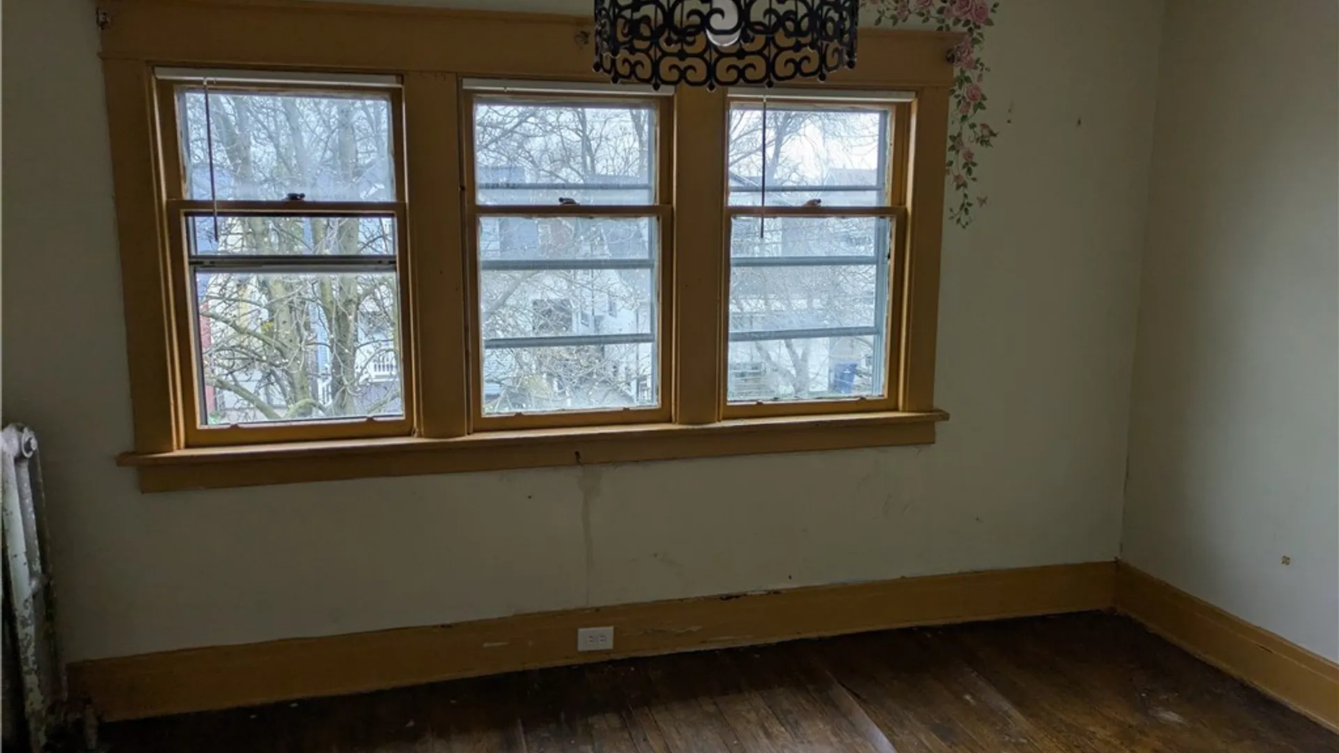 Property at 113 Elmer Avenue, Buffalo, NY 14215 7