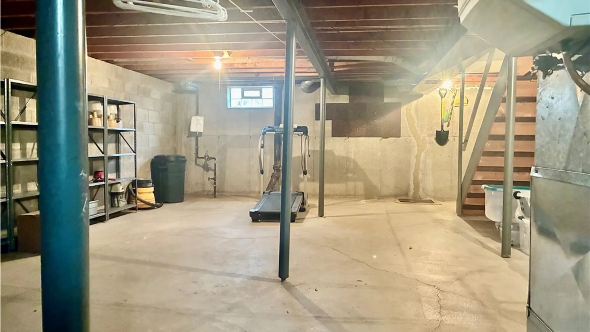 Property at 40 Hamlin Sq, Amherst, NY 14221 22