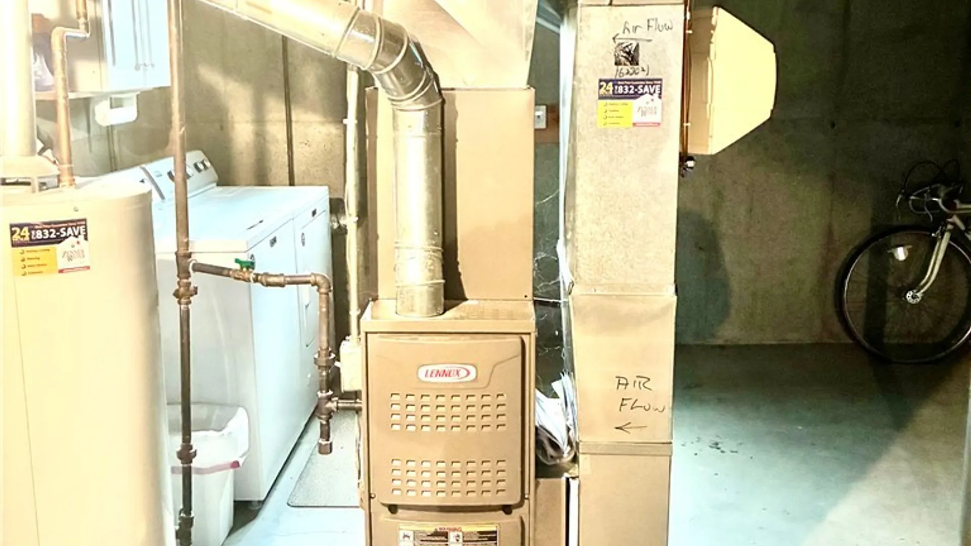 Property at 40 Hamlin Sq, Amherst, NY 14221 23