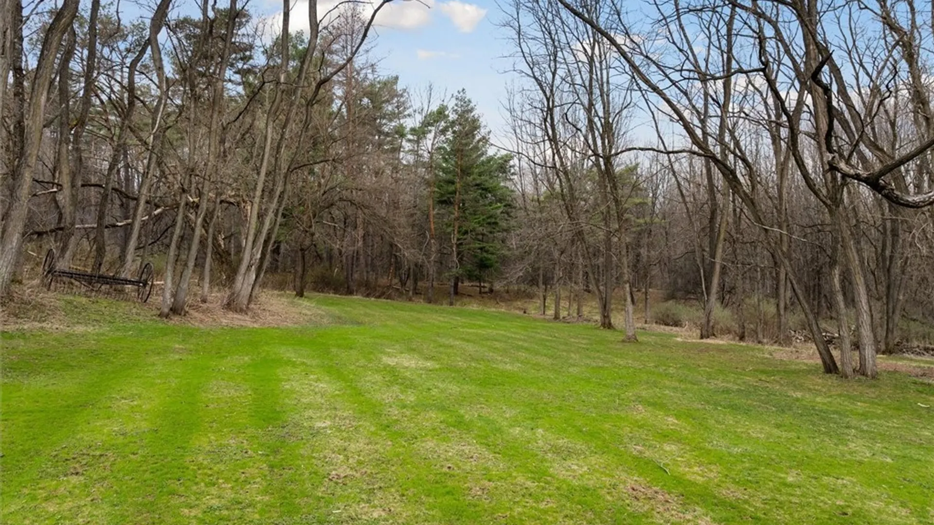 Property at 9211 Grange Hill Road, New Hartford, NY 13413 45